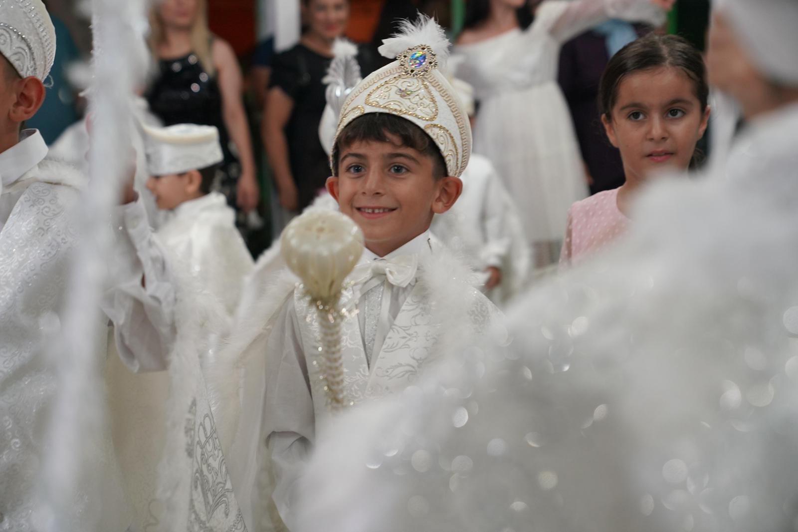 Seferihisar'da 30 Çocuk İçin Sünnet Şöleni