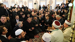 Erdoğan, Pakdemirli ailesinin mevlidine katıldı