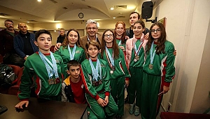 Karşıyaka’da 300 bin kişi spor yaptı