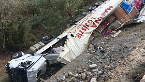 Selçuk'ta Tır şarampole uçtu, 1 kişi ağır yaralandı