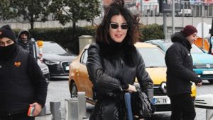 Defne Samyeli siyahlara büründü