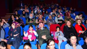 Hayatlarında ilk kez sinemaya gittiler