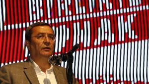 Batur, Konak'ı İftar Sofrasında Buluşturdu