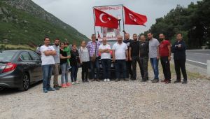 Dumlupınar Şehitleri için dua ettiler