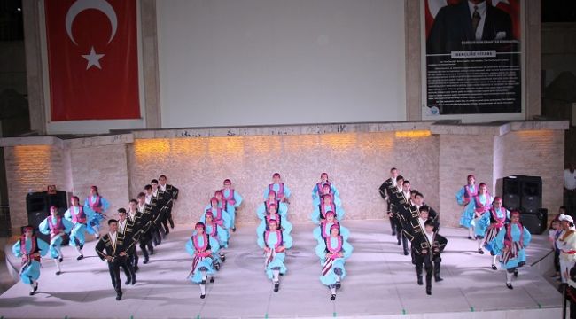 Dünya Menderes’te buluştu