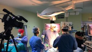 Ege’de Canlı Yayında Obezite Ameliyatı