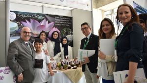 Genç girişimciler İzmir’de yarıştı