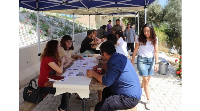 Karaburun Belediyesi, Zeytini Bilimle Buluşturdu