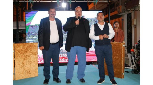 Oruçlar bu kez Roman Mahallesi’nde açıldı