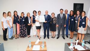 Anne sütü ve emzirmeyi destekleyen kuruluşlara ödül 