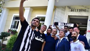 Bornova Belediyesi olarak tüm İzmir kulüplerine eşit mesafedeyiz