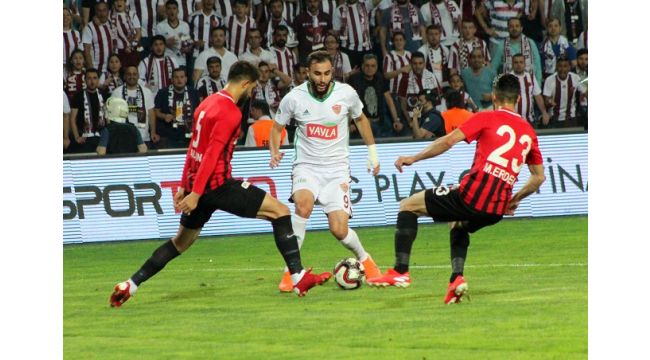 Göztepe’den Selim Ilgaz’a kanca