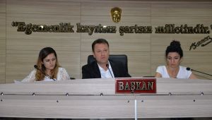 Meclis toplantısında sert tartışma