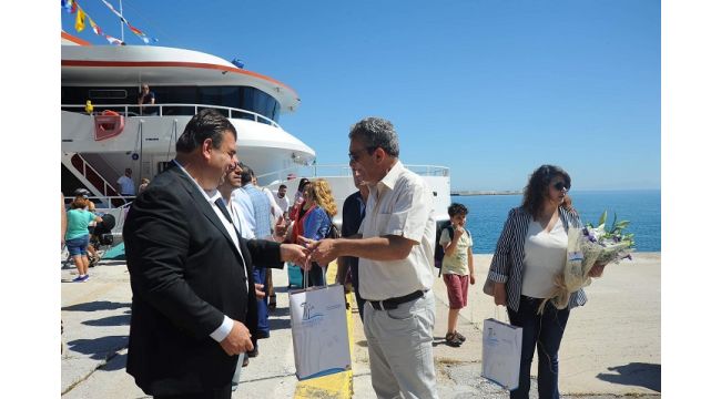 Samos’ta sıcak karşılama