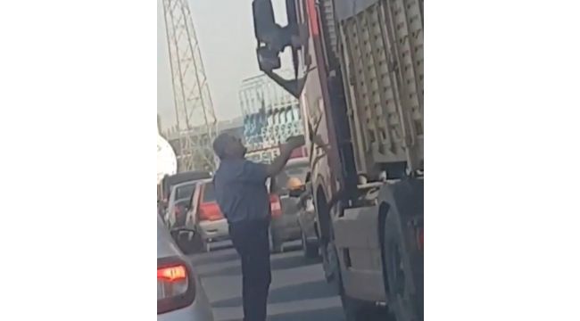 Bir Maganda'da İzmir'den