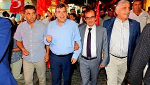  Çeşme'de Demokrasi ve Milli Birlik etkinliği düzenlendi 