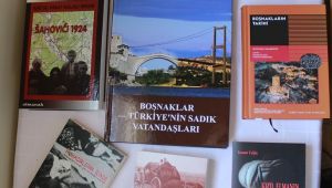 Her Boşnak’ın evinde olması gereken kitaplar
