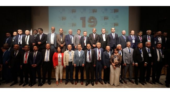 İzmir dünya sahnesinde