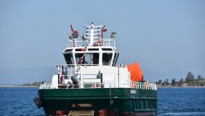  Aliağa'da deniz yüzeyine özel bakım