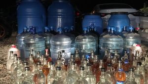 Çeşme'de bir kişi sahte içkiden zehirlendi