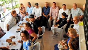 CHP Çeşme'de bayramlaşma töreni 