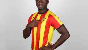 Göztepe’de Sanneh imzaladı