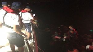 İzmir’de 49 düzensiz göçmen yakalandı