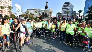 Görme engelli bireylerle birlikte bisiklet sürdüler