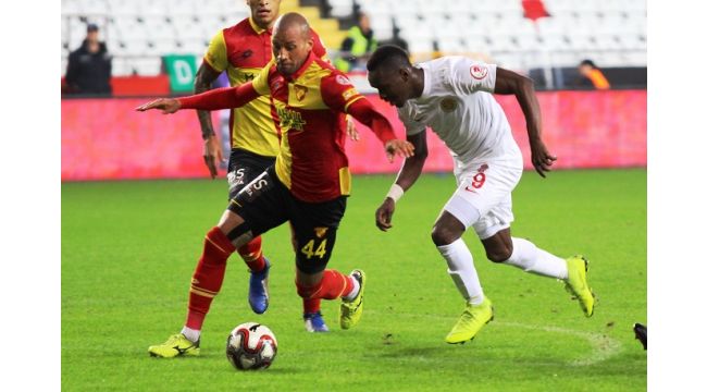 Göztepe’nin eskileri boşta kaldı