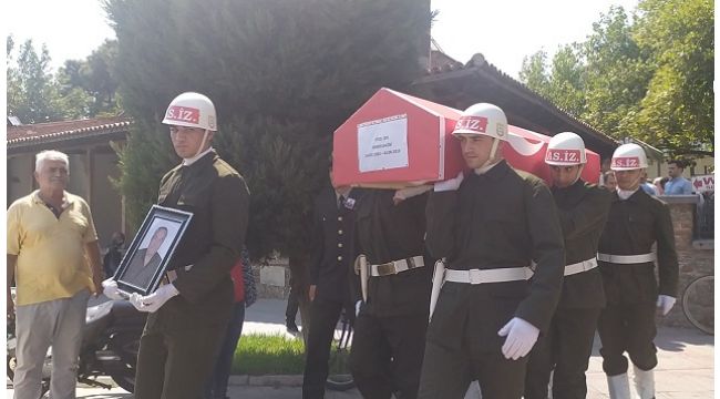 Kıbrıs gazisi son yolculuğuna uğurlandı