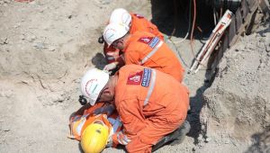  Maden Kurtarma Yarışması gerçeğini aratmadı