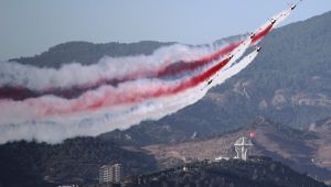 Türk Yıldızları ve Solo Türk nefes kesti