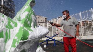 Bayraklı’nın parkları tertemiz