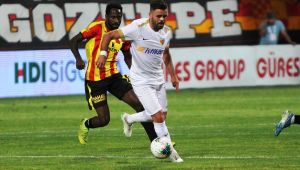 Göztepe'de Kayserispor önünde coştu
