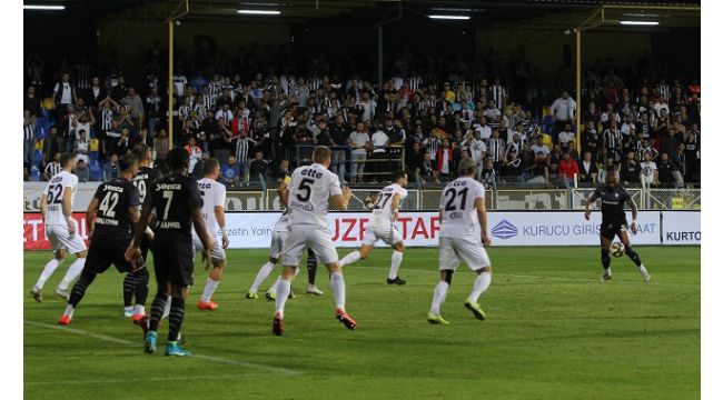 Altay evinde kaybetti