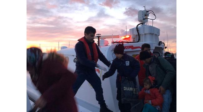 İzmir’de 111 kaçak göçmen yakalandı