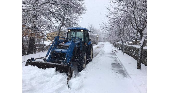 Bozdağ’da kar kalınlığı 30 santimetreyi geçti