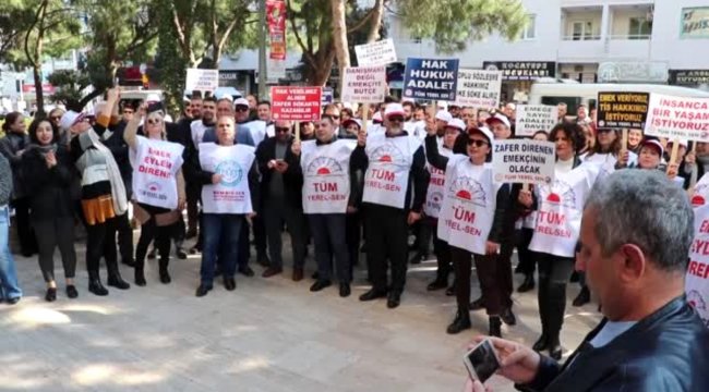 Gaziemir Belediyesi memurlarından 'toplu sözleşmesi' eylemi