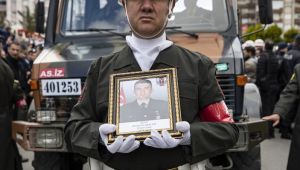 İzmir şehidini uğurladı