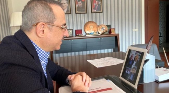 Dört parti başkanından telekonferanslı toplantı
