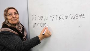 74 yaşında okuma yazma öğrendi