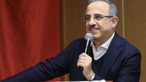 AK Parti İzmir, her gün binlere ulaşıyor…