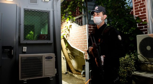 Mahallelinin sahur sürprizi polisi duygulandırdı