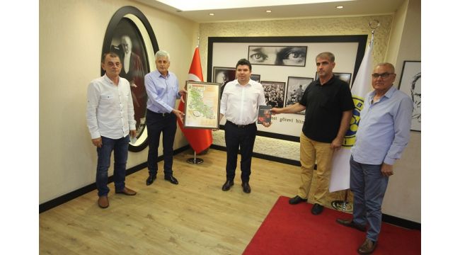 Abdullah Gül’den Erhan Kılıç’a ziyaret