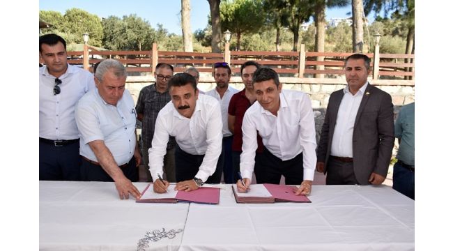 Dikili’de Toplu Sözleşme Mutluluğu