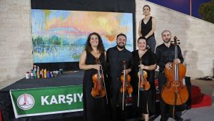 ‘Resimli Tınılar’ Karşıyaka’da yankılandı 