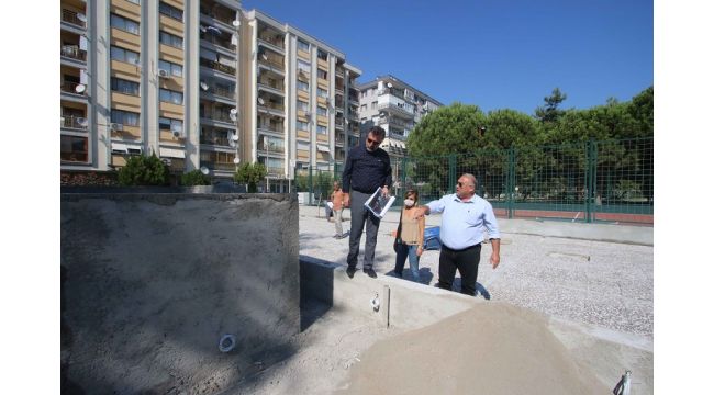 Bayraklı'ya yeni havuzlu park