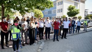 Bornova’da ihtiyaç sahiplerine tam destek