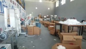 Buca’da kaçak maske operasyonu 