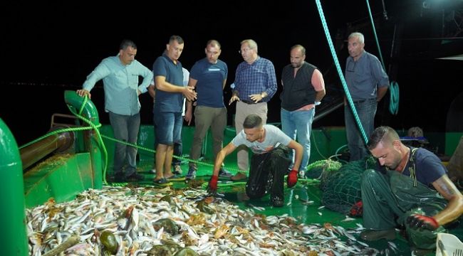 Ayvalıklı balıkçılar, “Vira Bismillah” dedi.